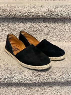 Miz Mooz - Suede Carmena Flats
